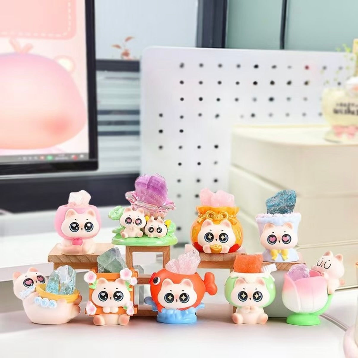 Emotional Siamese Cat Energy Crystal Series Blind Box