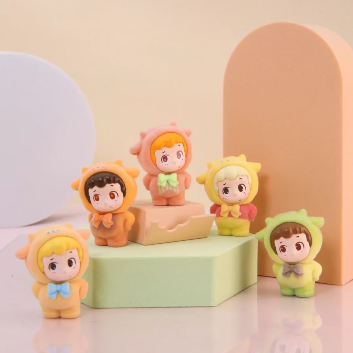 Piny Office Politics Series Mini Bean Blind Bag