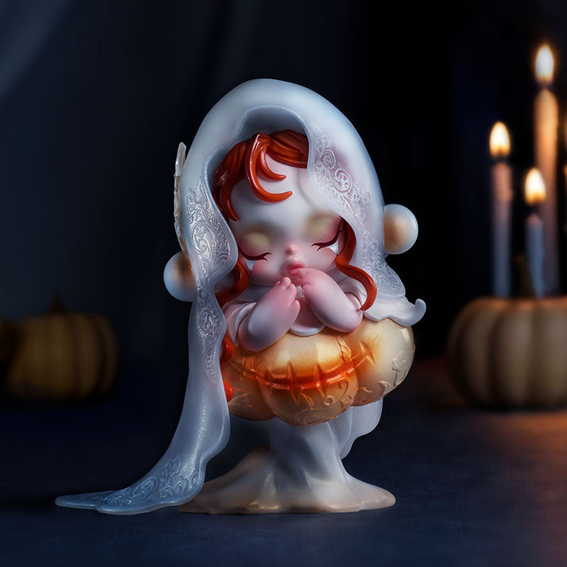 SKULLPANDA Covenant of the White Moon Figure