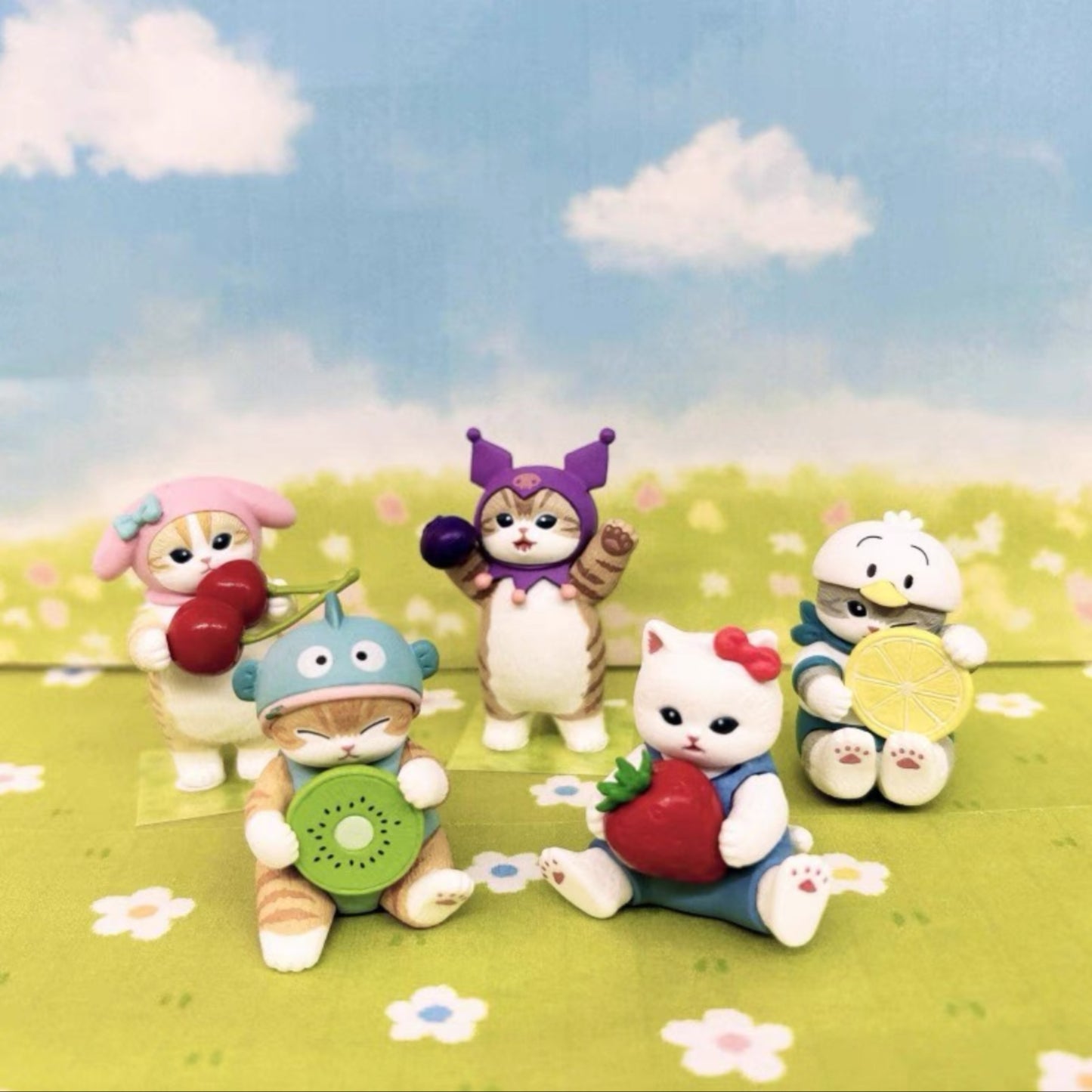 Sanrio x Mofusand Bandai Gacha Capsule - V2 Fruit Costume