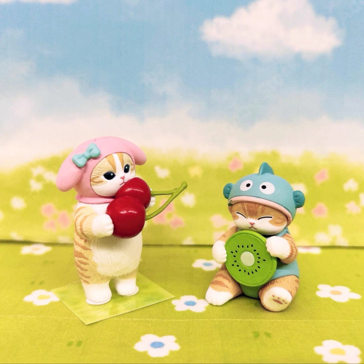 Sanrio x Mofusand Bandai Gacha Capsule - V2 Fruit Costume