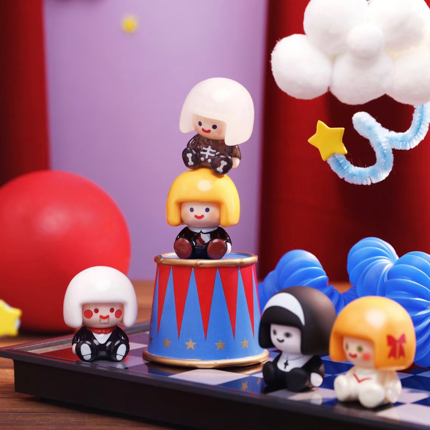 Mini Mag Cos Party Series Mini Art Toy Collection