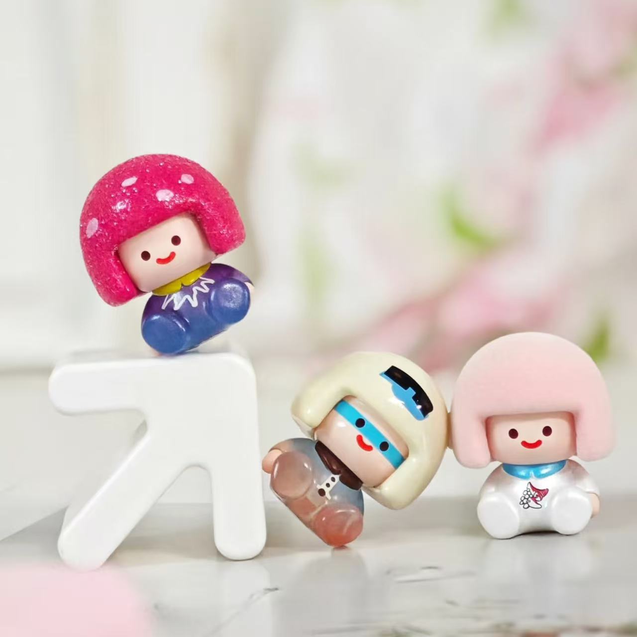 Mini Mag x Mini Picasso