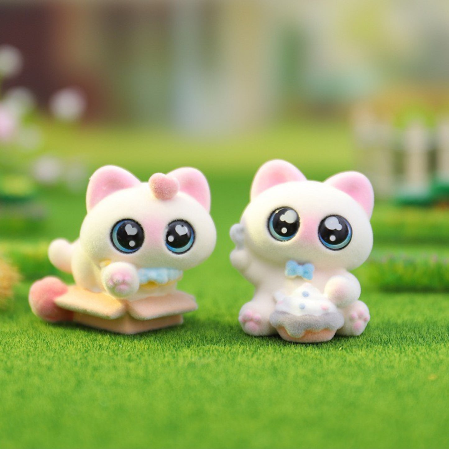 Siamese Azukisan Daily Life Flocked Series Figures