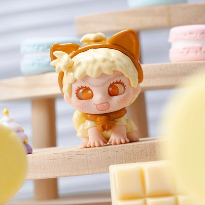 WAKUKU playing with Cats and Dogs Series