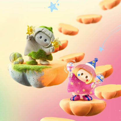 YOYO Tilted Head Collection Surprise Icon Box