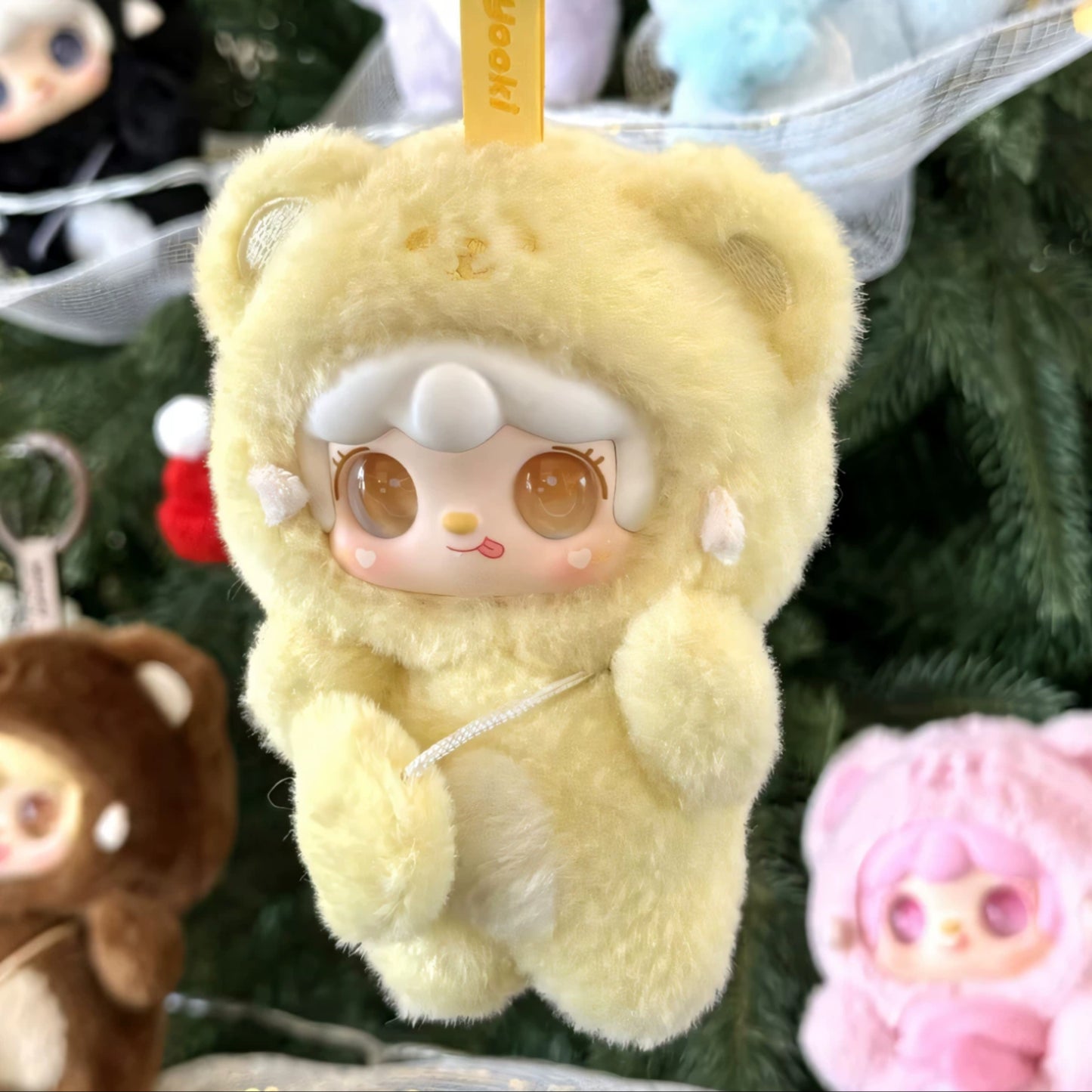 Yooki V4 Take A Bite of Bear Plush Series Blind Box