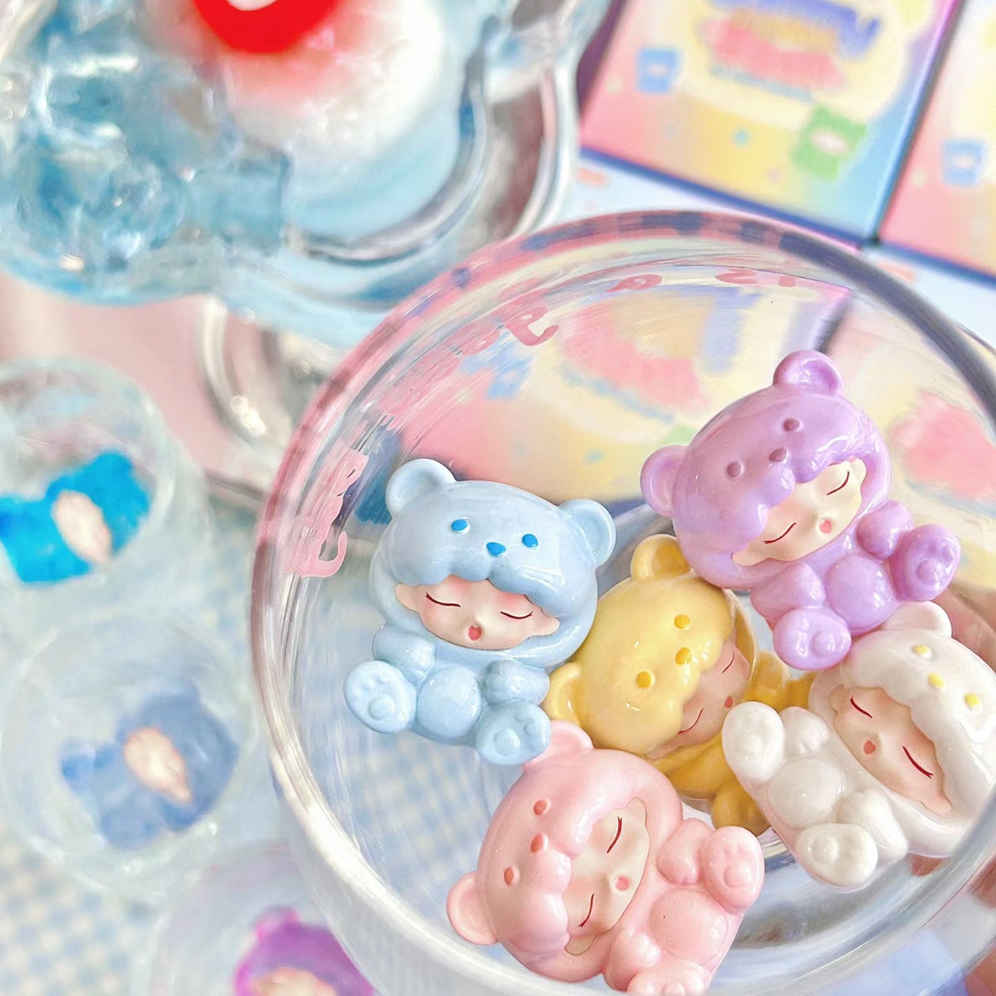 【4boxes】Yumo Gummy Bear Mini Bean Series Blind Box